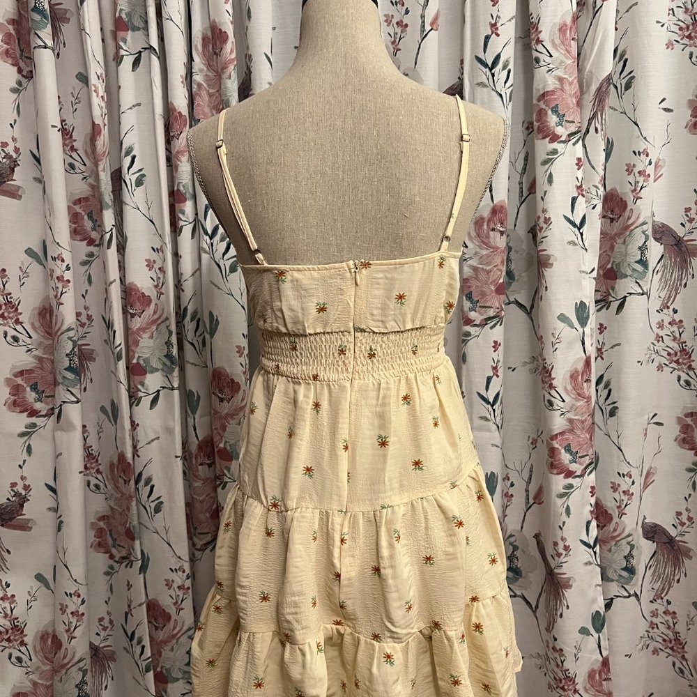 PacSun Spring Dress - Picture 2 of 2
